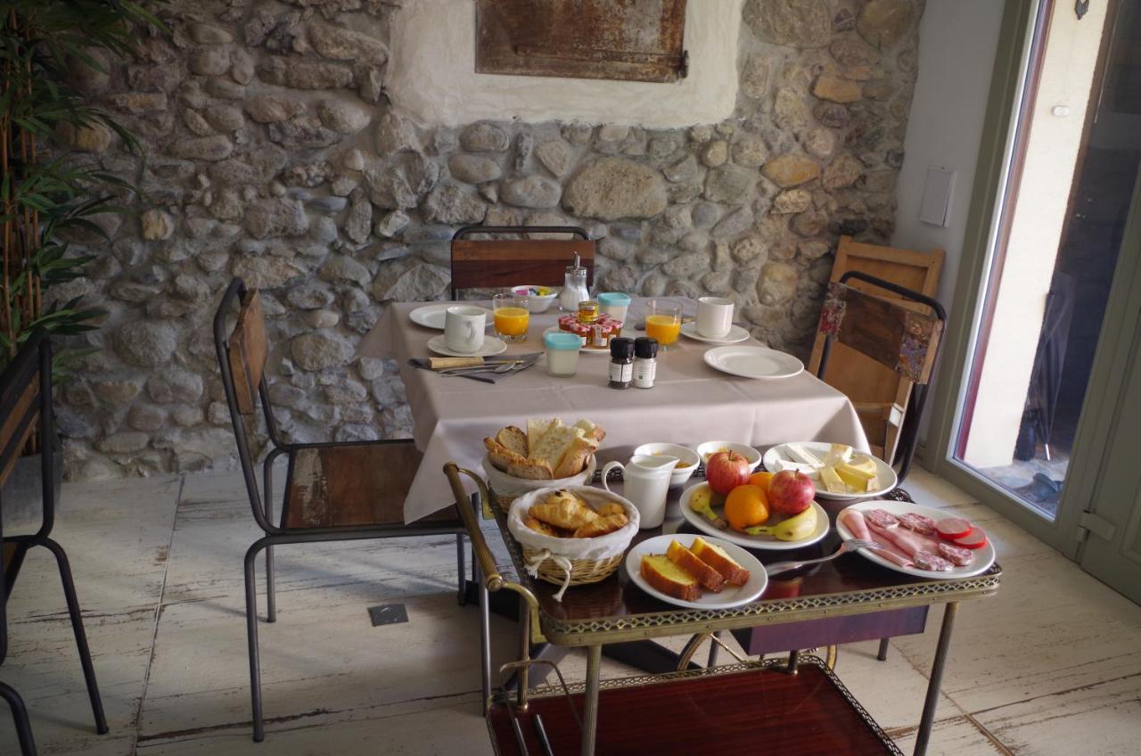 Le Paon Bleu Annecy Poisy Bed and Breakfast Εξωτερικό φωτογραφία
