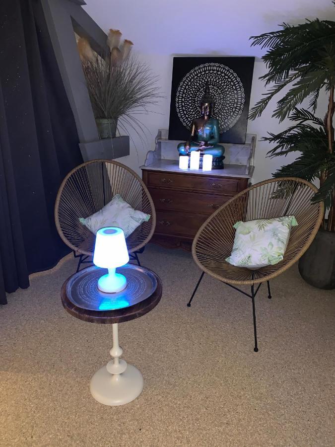 Le Paon Bleu Annecy Poisy Bed and Breakfast Εξωτερικό φωτογραφία