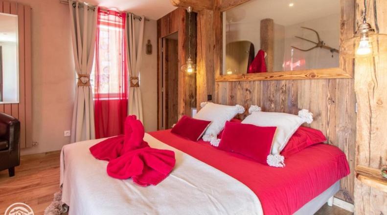 Le Paon Bleu Annecy Poisy Bed and Breakfast Εξωτερικό φωτογραφία